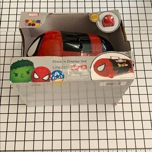New Tsum Tsum marvel stack n’ display set